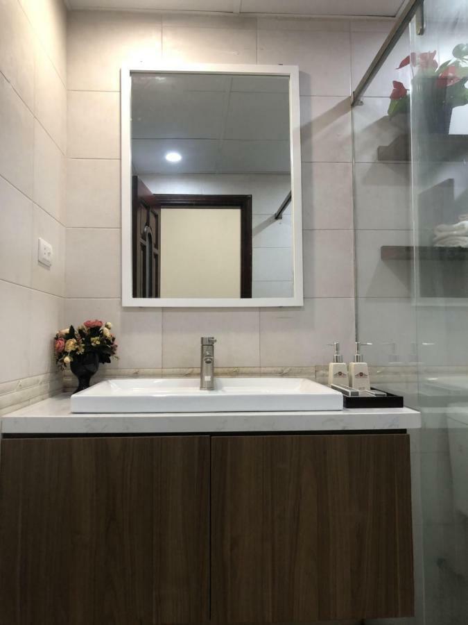 Ngoc Han Hanoi Hotel Dai Mo Exterior photo
